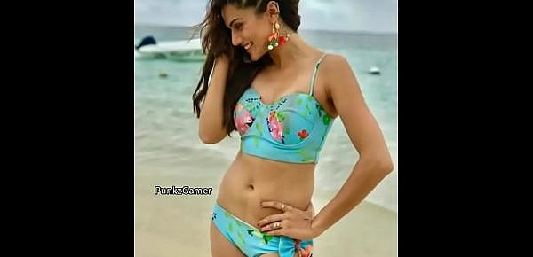  Taapsee Pannu Hot in Bikini - Sexy Outfit -for live cams httpzo.ee4xrKY